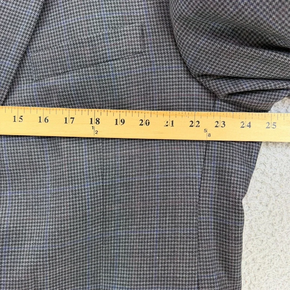 Jos A Bank Traveler Tailored Fit Sport Coat Blazer Men 48R Wool Houndstooth Gray